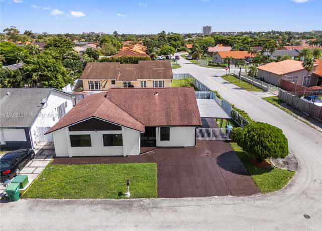 Property at 9837 SW 7th St, Miami, FL 33174, 3 beds, 2 baths