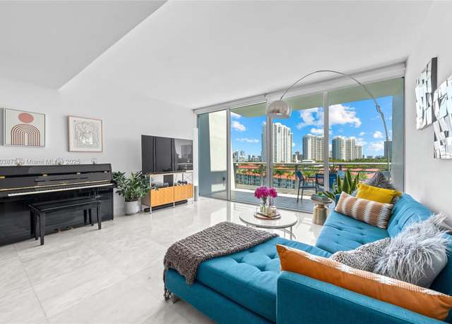 Property at 2950 NE 188th St #540, Aventura, FL 33180, 3 beds, 3.5 baths