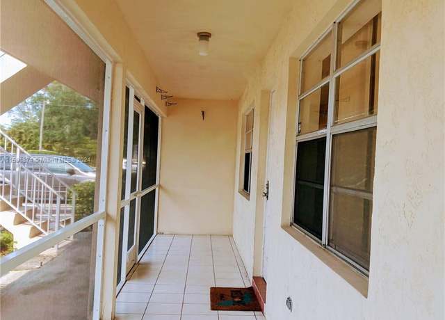 Property at 5387 SW 40 Ave #105, Dania Beach, FL 33314, 1 bed, 1.5 baths