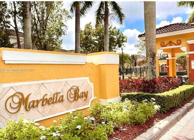 Property at 929 NE 42nd Pl, Homestead, FL 33033, 3 beds, 3 baths