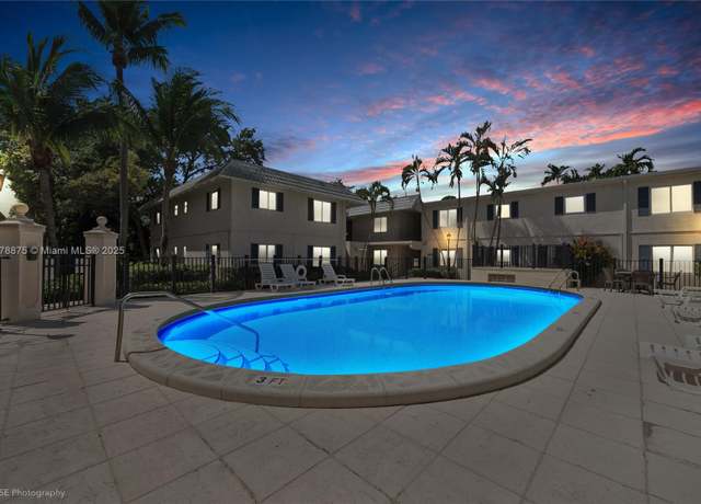 Property at 8617 SW 68th Ct #26, Pinecrest, FL 33156, 1 bed, 1 bath
