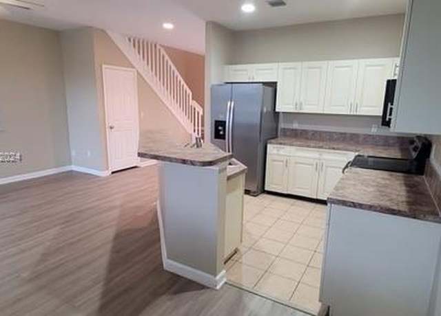 Property at 1400 Lucaya Dr, Riviera Beach, FL 33404, 3 beds, 2.5 baths