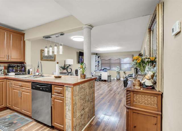 Property at 1400 NE 191st St #120, Miami, FL 33179, 1 bed, 1.5 baths