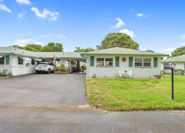 Property at 841 Meadowlark Ln, Delray Beach, FL 33445, 2 beds, 2 baths