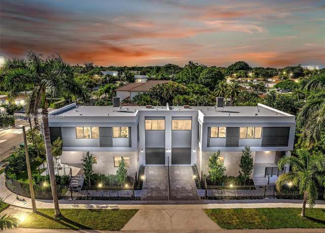 Property at 3302 SW 27th Ter Unit RIGHT, Miami, FL 33133, 5 beds, 5 baths