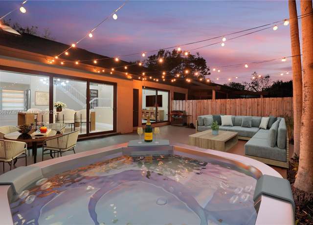 Property at 11783 SW 92nd Ter, Miami, FL 33186, 3 beds, 2.5 baths