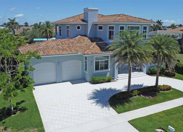 Property at 1070 1070 Dana Ct, Marco Island, FL 34145, 4 beds, 4 baths