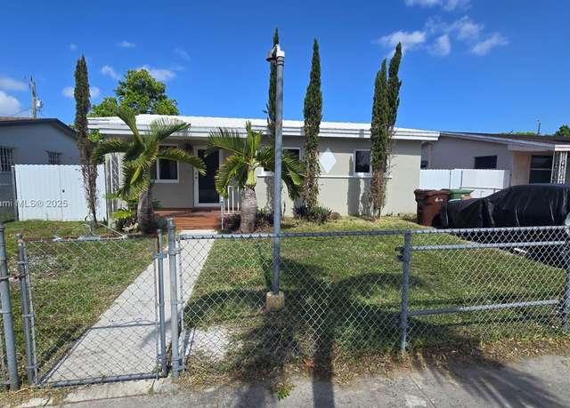 Property at 2441 W 10th Ave, Hialeah, FL 33010, 3 beds, 2 baths