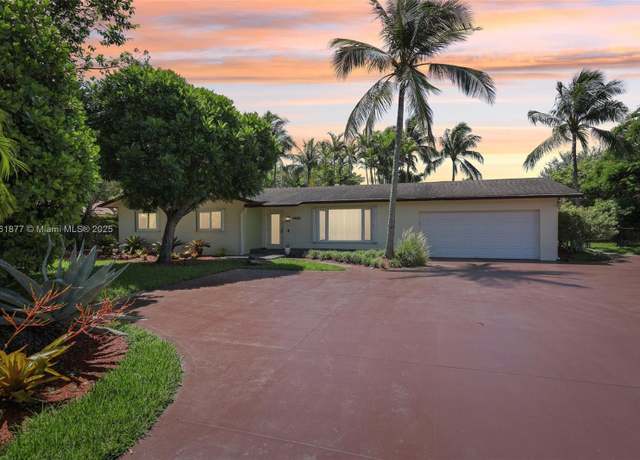 Property at 10930 SW 129th St, Miami, FL 33176, 4 beds, 3 baths