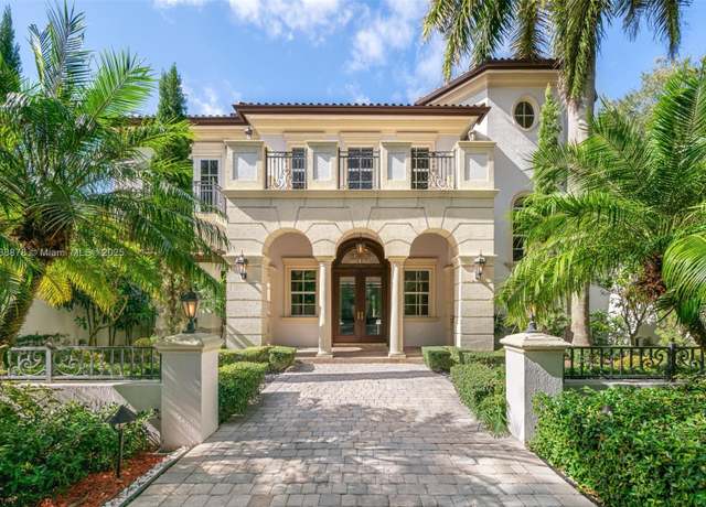 Property at 9500 SW 62nd Ct, Pinecrest, FL 33156, 8 beds, 8.5 baths