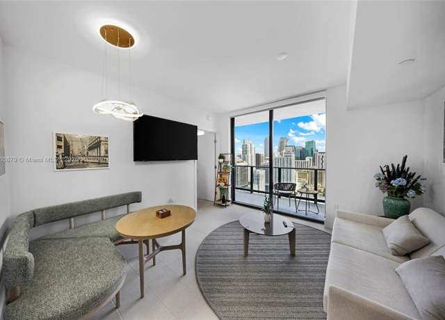Property at 601 NE 1 Ave #3508, Miami, FL 33132, 1 bed, 1 bath