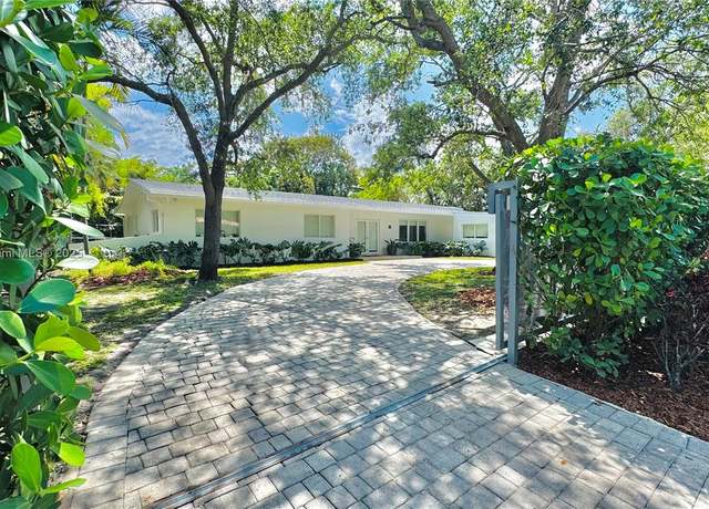 Property at 7440 SW 126th St, Pinecrest, FL 33156, 4 beds, 3 baths