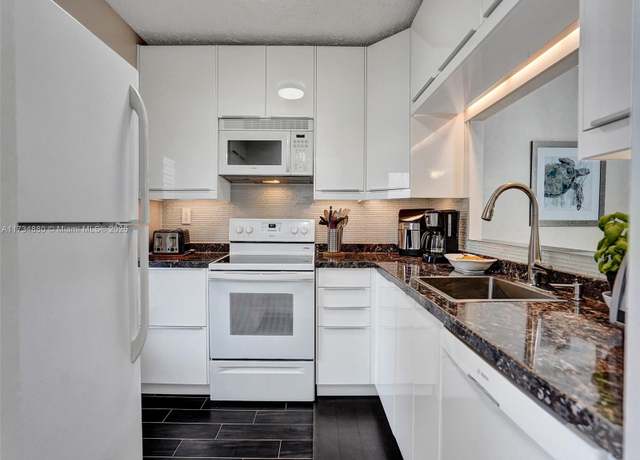 Property at 5102 NW 36th St #511, Lauderdale Lakes, FL 33319, 2 beds, 2 baths