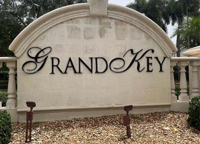 Property at 18739 SW 28th St, Miramar, FL 33029, 3 beds, 2 baths