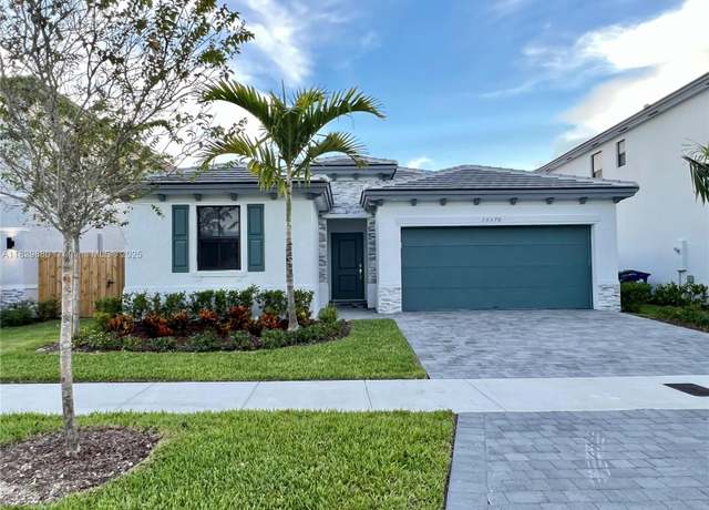 Property at 13370 SW 284 Ter, Miami, FL 33033, 4 beds, 3 baths