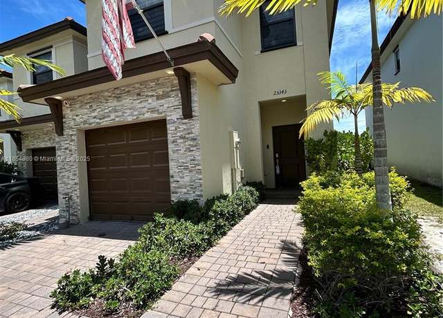 Property at 25343 SW 109th Ave, Homestead, FL 33032, 3 beds, 2.5 baths