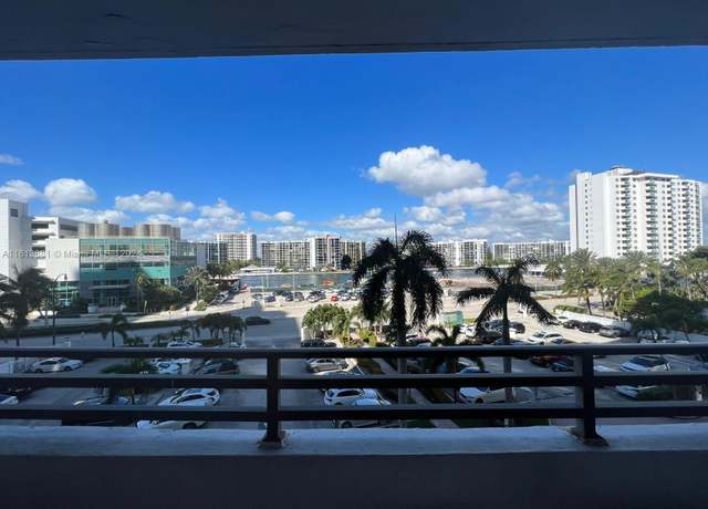 Property at Undisclosed address, Hollywood, FL 33019, 2 beds, 2 baths