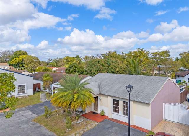 Property at 19783 NW 64th Pl, Hialeah, FL 33015, 3 beds, 2 baths