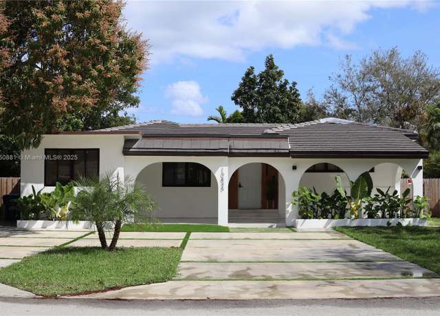 Property at 10845 Peachtree Dr, Miami, FL 33161, 3 beds, 2 baths