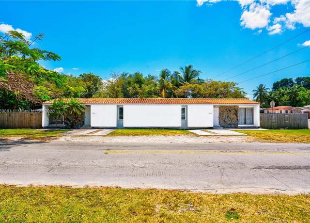 Property at 3690 SW 28th St, Miami, FL 33133, 4 beds, 1 bath