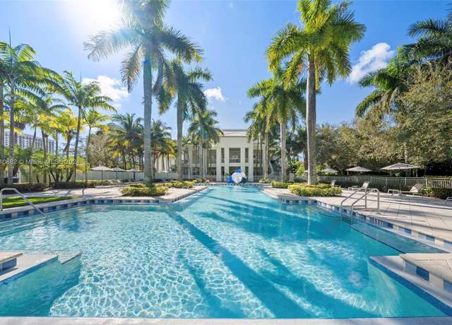 Property at 5300 NW 87th Ave #1313, Doral, FL 33178, 3 beds, 4 baths