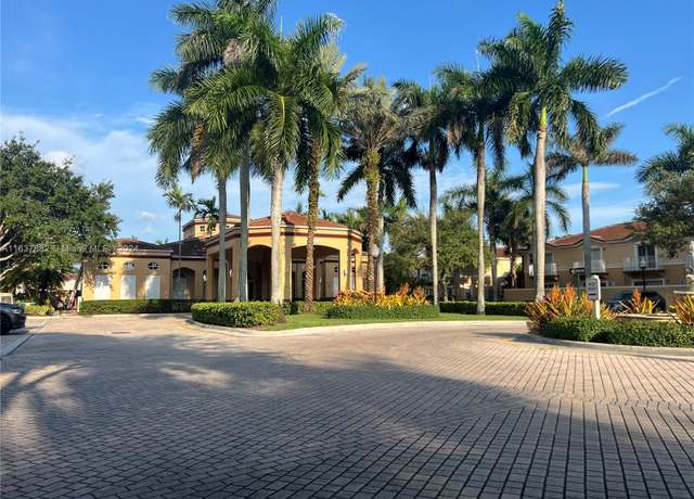 Property at 12906 SW 30th St #134, Miramar, FL 33027, 3 beds, 3 baths