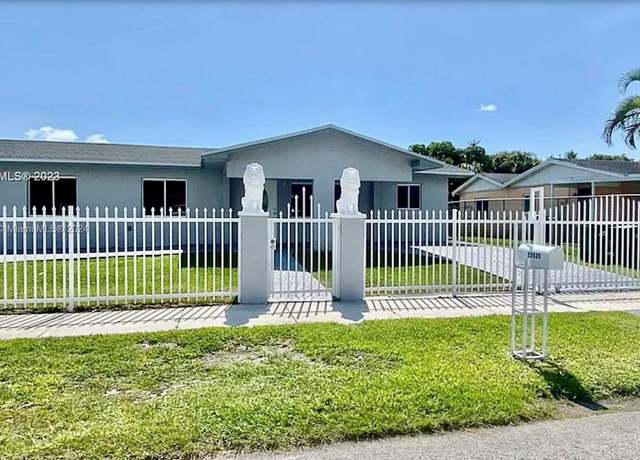 Property at 22535 SW 113th Ct, Miami, FL 33170, 3 beds, 2 baths