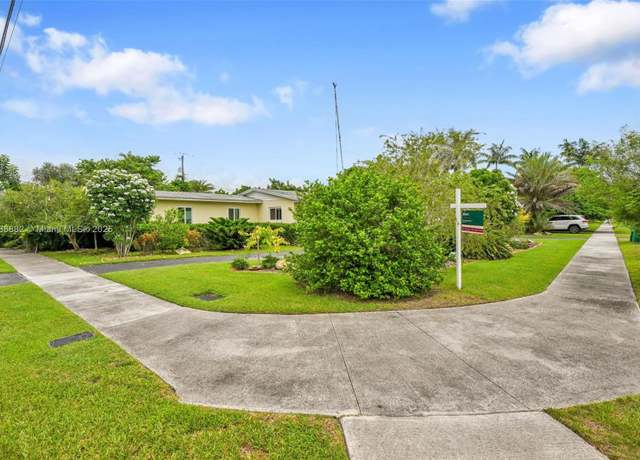 Property at 85 NW 21st St, Homestead, FL 33030, 4 beds, 2 baths