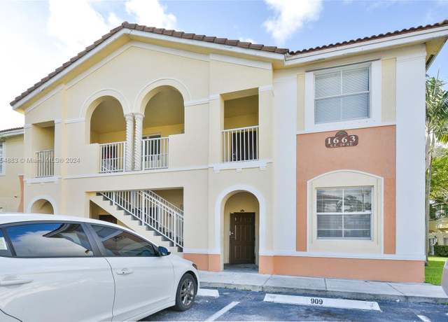 Property at 1663 SE 29th St #109, Homestead, FL 33035, 3 beds, 2 baths
