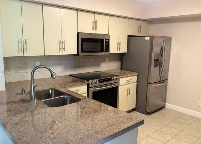 Property at 10125 W Sunrise Blvd #205, Plantation, FL 33322, 2 beds, 2 baths