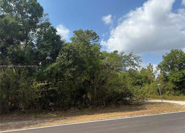 Property at 124 Hunting Club Ave, Clewiston, FL 33440