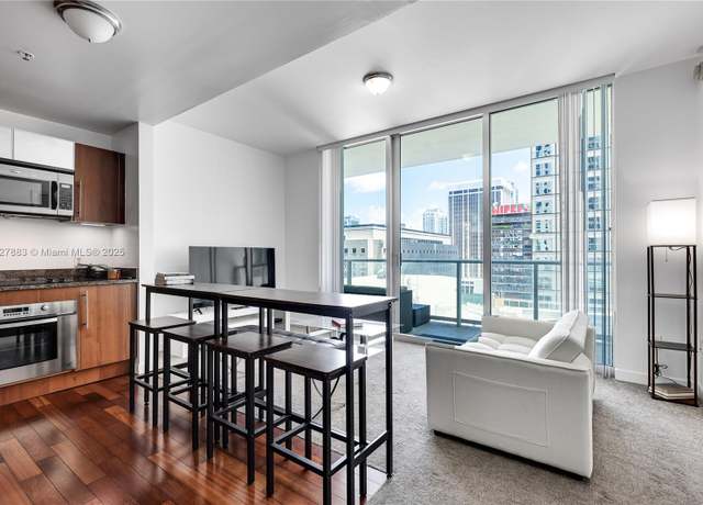 Property at 300 S Biscayne Blvd Unit T-1403, Miami, FL 33131, 1 bed, 1 bath