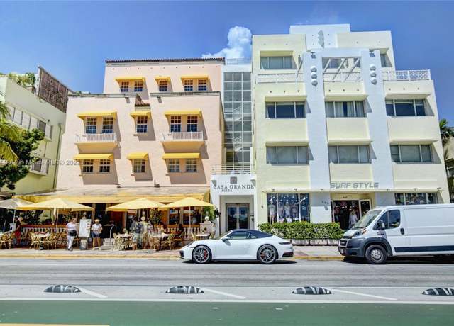 Property at 834 Ocean Dr #212, Miami Beach, FL 33139, 1 bed, 1 bath