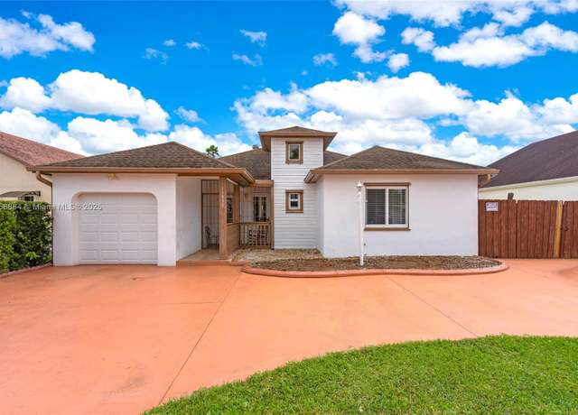 Property at 15835 SW 144th Ct, Miami, FL 33177, 4 beds, 2 baths