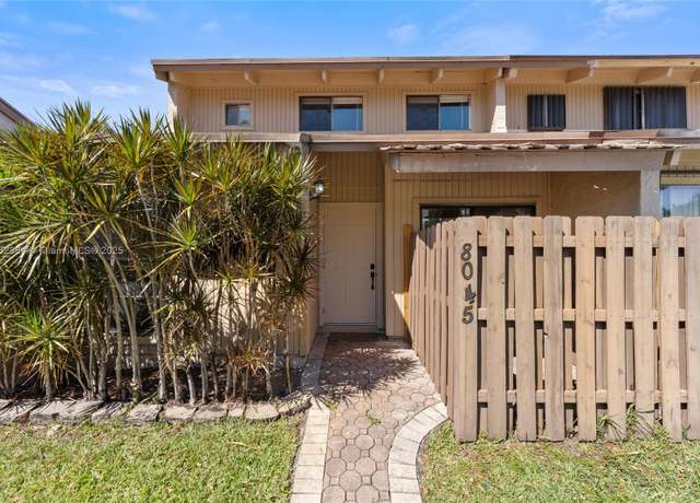 Property at 8045 SW 21st Ct #8045, Davie, FL 33324, 2 beds, 2 baths
