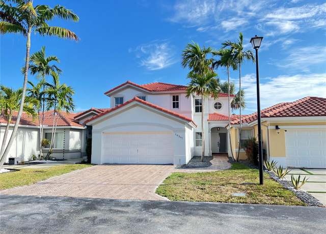 Property at 16247 SW 46th Ter, Miami, FL 33185, 4 beds, 3 baths