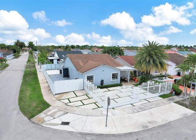Property at 1619 SW 138th Ave, Miami, FL 33175, 3 beds, 2 baths