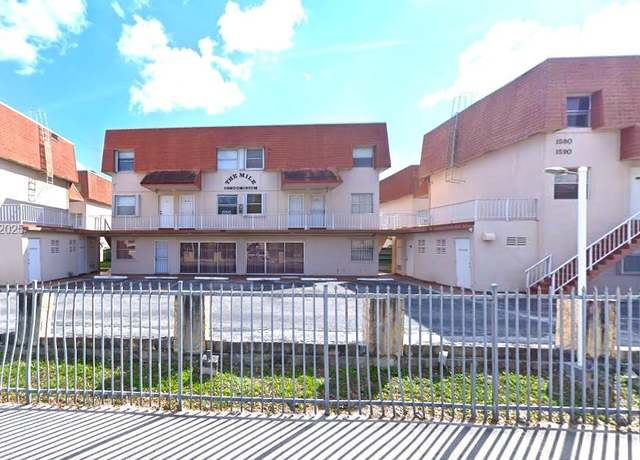 Property at 1590 W 46th St #233, Hialeah, FL 33012, 2 beds, 1.5 baths