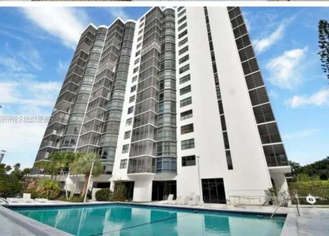 Property at 20100 W Country Club Dr #202, Aventura, FL 33180, 2 beds, 2 baths