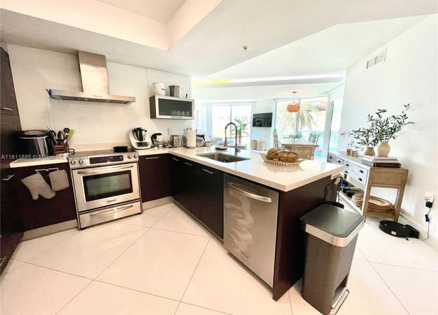 Property at 250 Sunny Isles Blvd Unit 3-602, Sunny Isles Beach, FL 33160, 3 beds, 2 baths