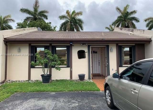 Property at 5022 SW 139th Pl, Miami, FL 33175, 2 beds, 2 baths