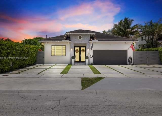 Property at 8236 SW 36th St, Miami, FL 33155, 4 beds, 2.5 baths