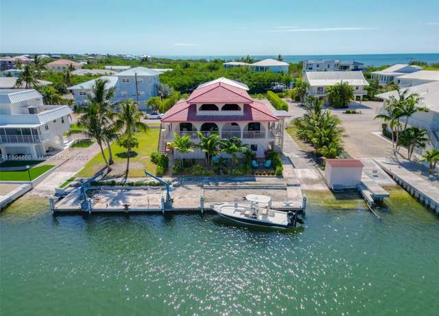 Property at 104 Avenue G, Marathon, FL 33050, 3 beds, 2 baths
