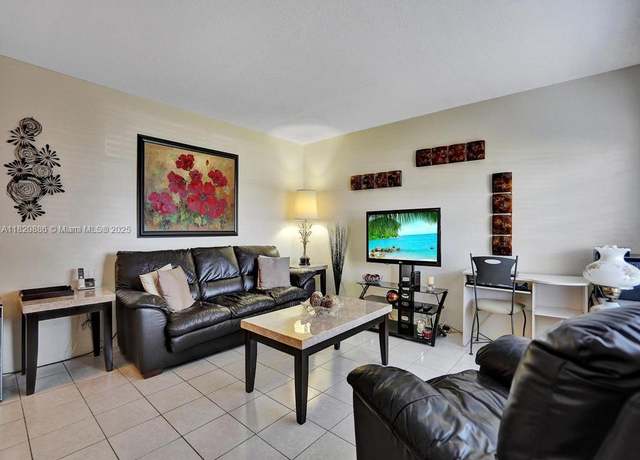 Property at 16901 NE 13th Ave #110, Miami, FL 33162, 1 bed, 1 bath