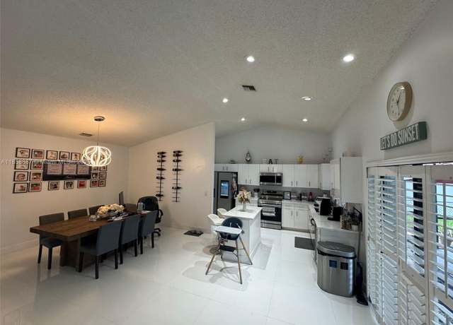 Property at 260 NW 121st Ter, Coral Springs, FL 33071, 4 beds, 2 baths