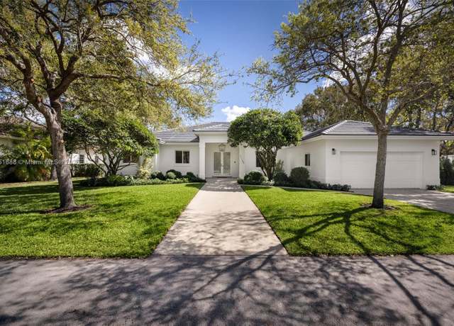 Property at 11189 SW 78th Ave, Pinecrest, FL 33156, 5 beds, 4 baths