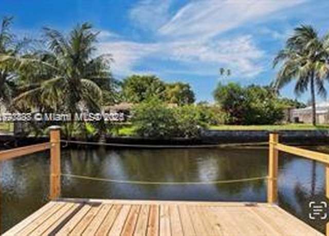 Property at 3039 Grant St, Hollywood, FL 33021, 3 beds, 2 baths