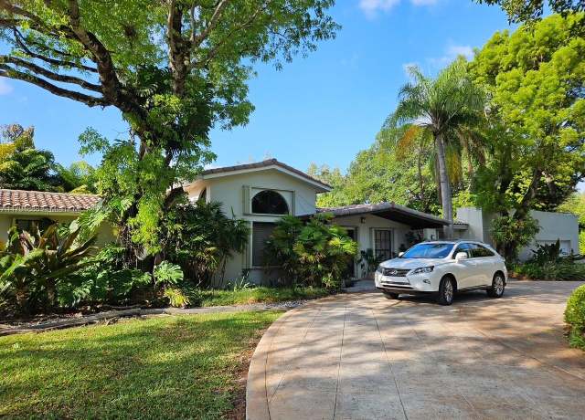 Property at 6700 SW 64th St, South Miami, FL 33143, 4 beds, 4 baths