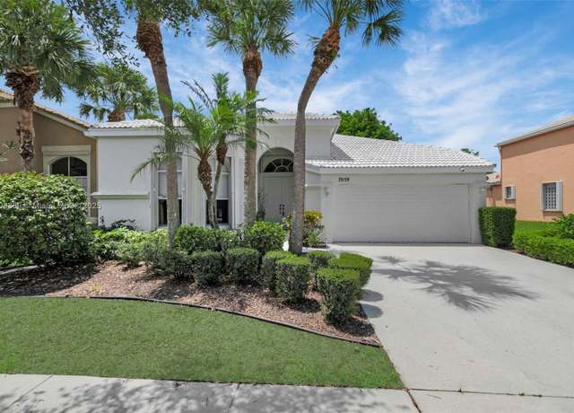 Property at 7059 Copperfield Cir, Lake Worth, FL 33467, 3 beds, 2 baths