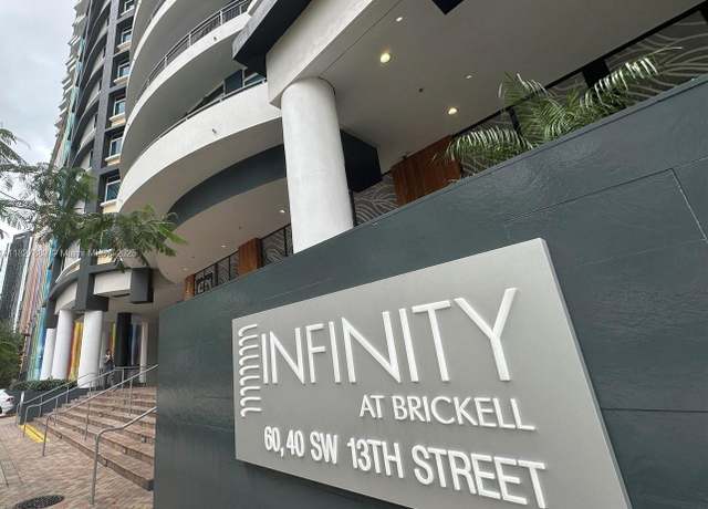 Property at 60 SW 13th St #2824, Miami, FL 33130, 3 beds, 3 baths